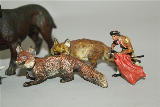 Two Austrian cold painted bronze models of foxes, Bulldog 3.75in.